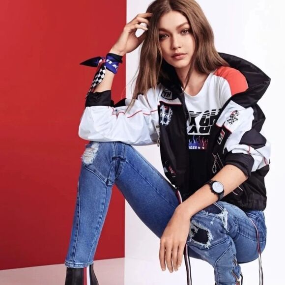 G HADID FOR TH ‘VENICE’ NWOT Distressed Capri JEANS. LIMITED RELEASE!! SIZE 26 - Picture 2 of 13